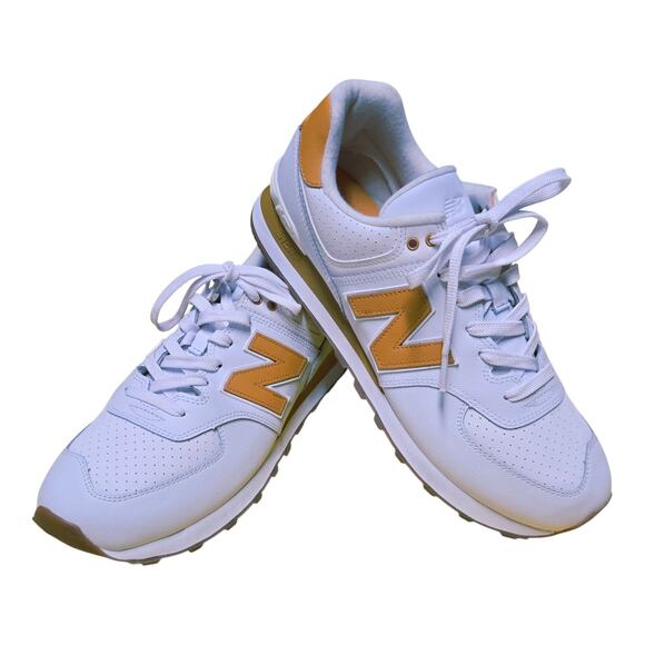 New Balance 574 Unisex Sneaker - Picture 3 of 8